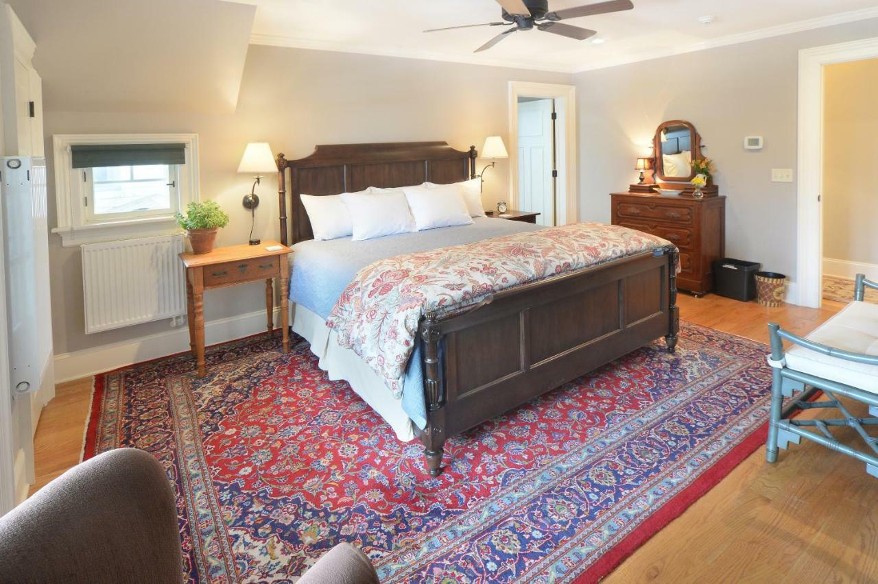 The Springwater Bed And Breakfast Saratoga Springs Buitenkant foto