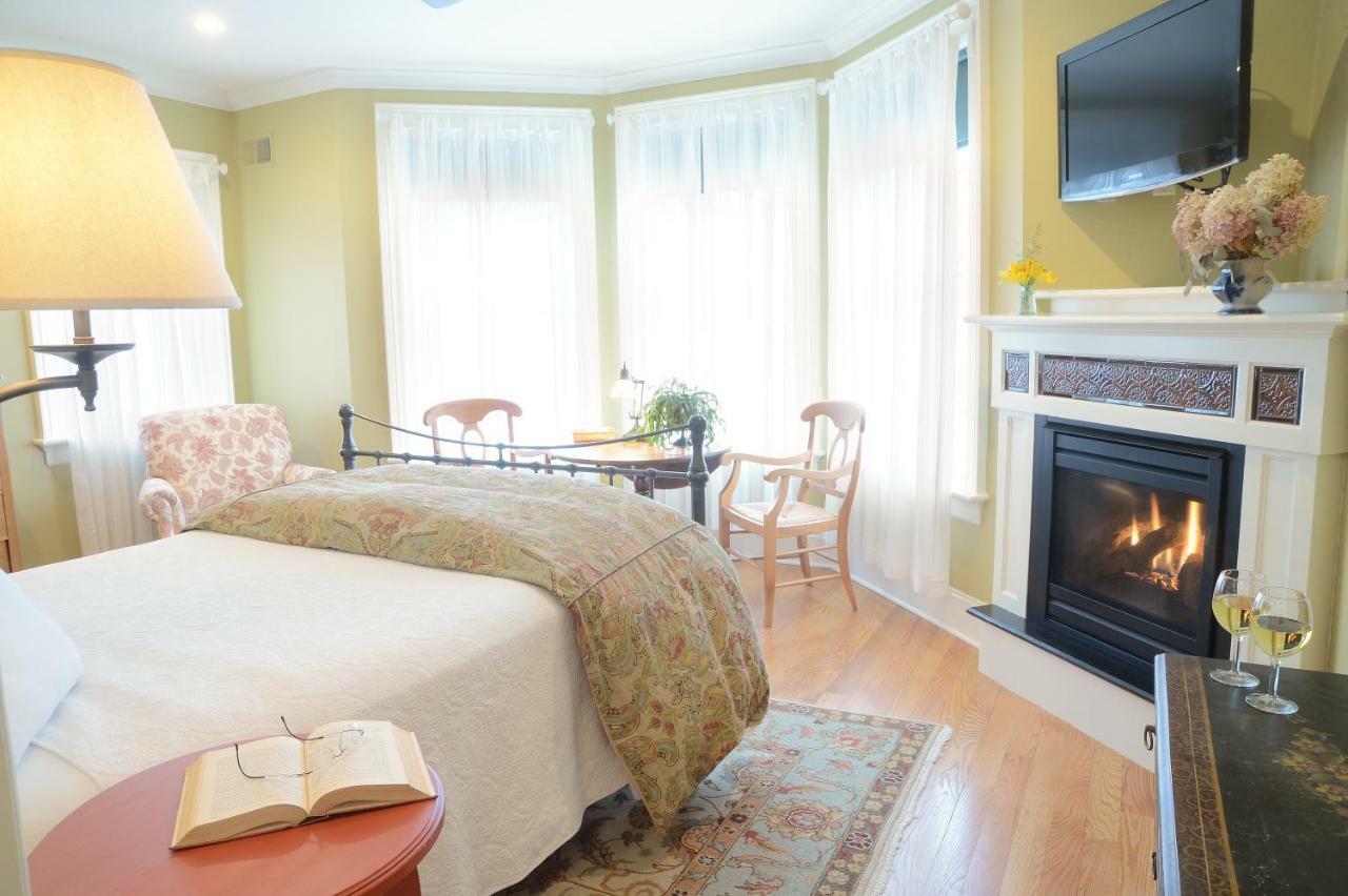 The Springwater Bed And Breakfast Saratoga Springs Buitenkant foto