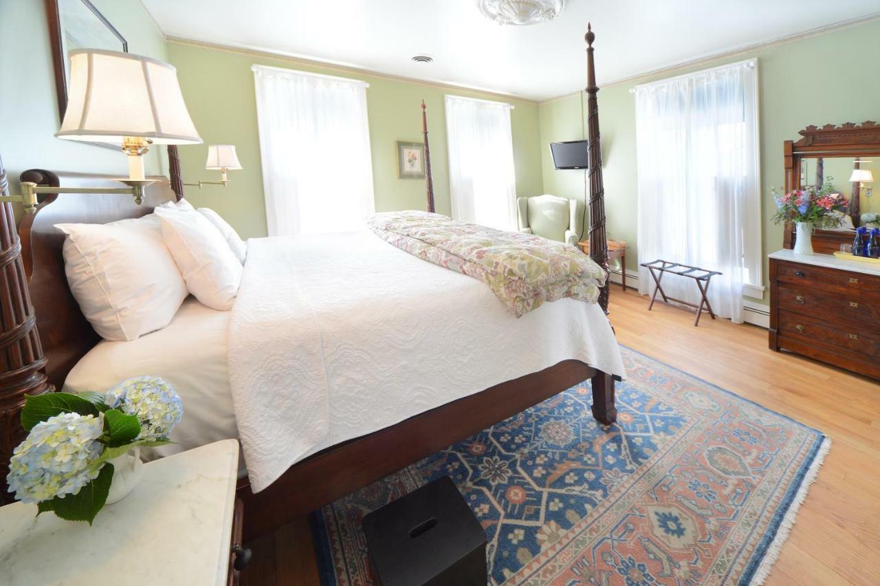 The Springwater Bed And Breakfast Saratoga Springs Buitenkant foto