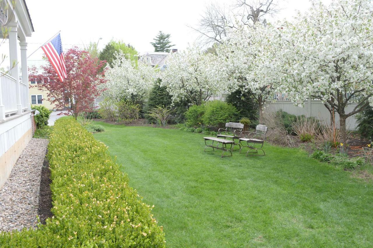 The Springwater Bed And Breakfast Saratoga Springs Buitenkant foto