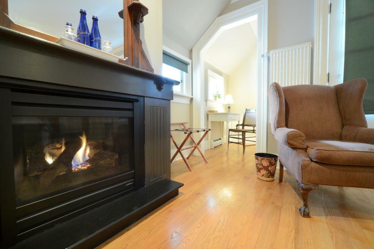 The Springwater Bed And Breakfast Saratoga Springs Buitenkant foto