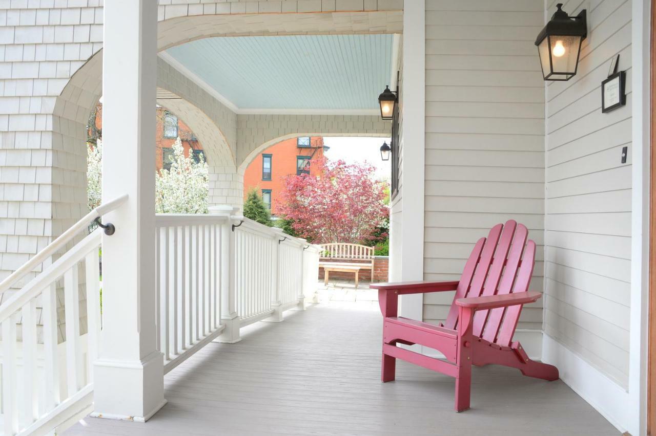 The Springwater Bed And Breakfast Saratoga Springs Buitenkant foto