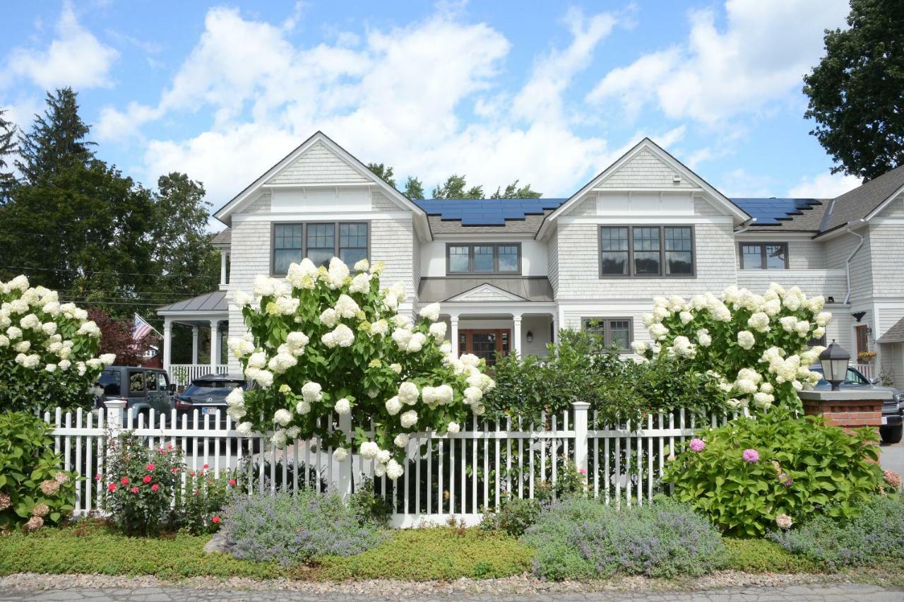 The Springwater Bed And Breakfast Saratoga Springs Buitenkant foto