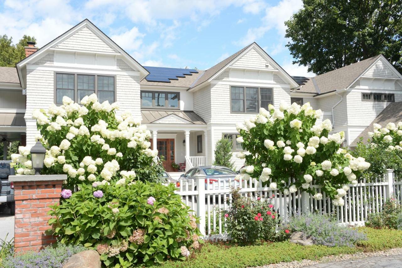 The Springwater Bed And Breakfast Saratoga Springs Buitenkant foto