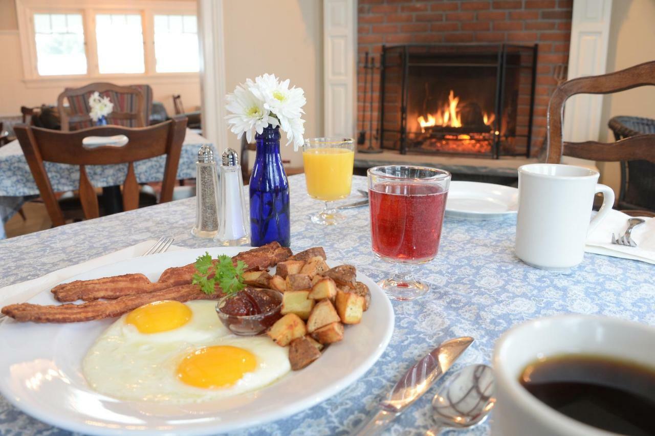 The Springwater Bed And Breakfast Saratoga Springs Buitenkant foto